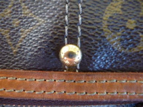 louis vuitton rivet